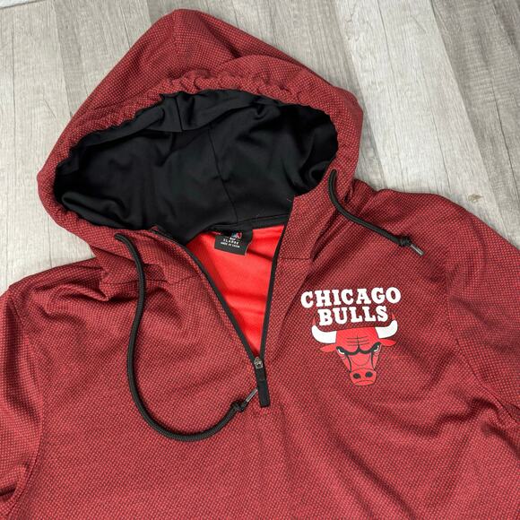 Chicago Bulls Lightweight Athletic Hoodie Red X-Large - Picture 2 of 7
